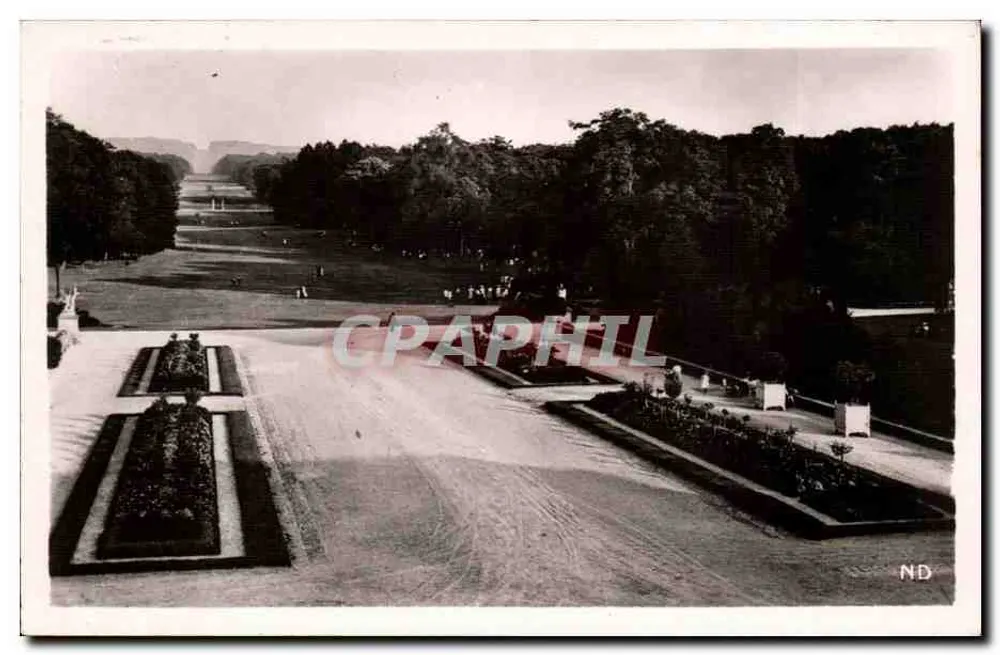 Palácio de Compiègne — Vista sobre os Montes Bonitos — Foto A. P. Strathbourg - Frente