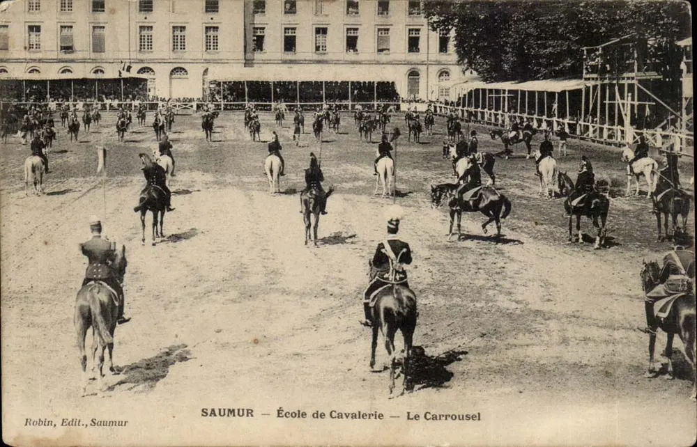 Saumur — Schule der Kavallerie — Das Carrousel — Robin, Verlag, Saumur - Vorderseite