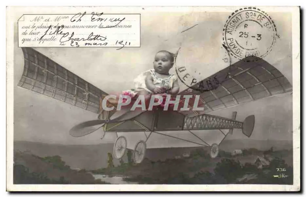 Recém-nascida Charlotte — Criança em um avião — 736 - Frente