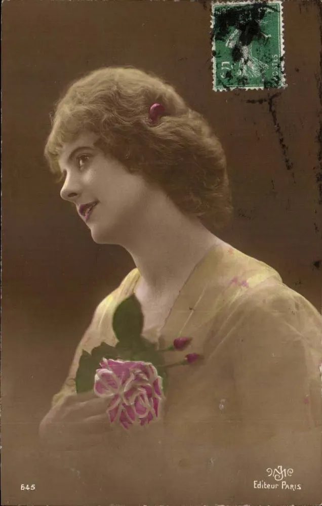 Junge Frau mit einer Rose — Verleger Paris Nr. 645 - Vorderseite