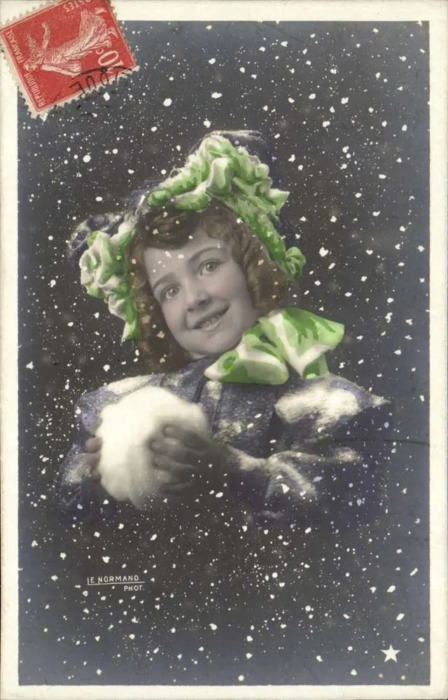 Mädchen, das in der Schneewehe spielt — Le Normand Phot. — Serie Nr. 988 - Vorderseite