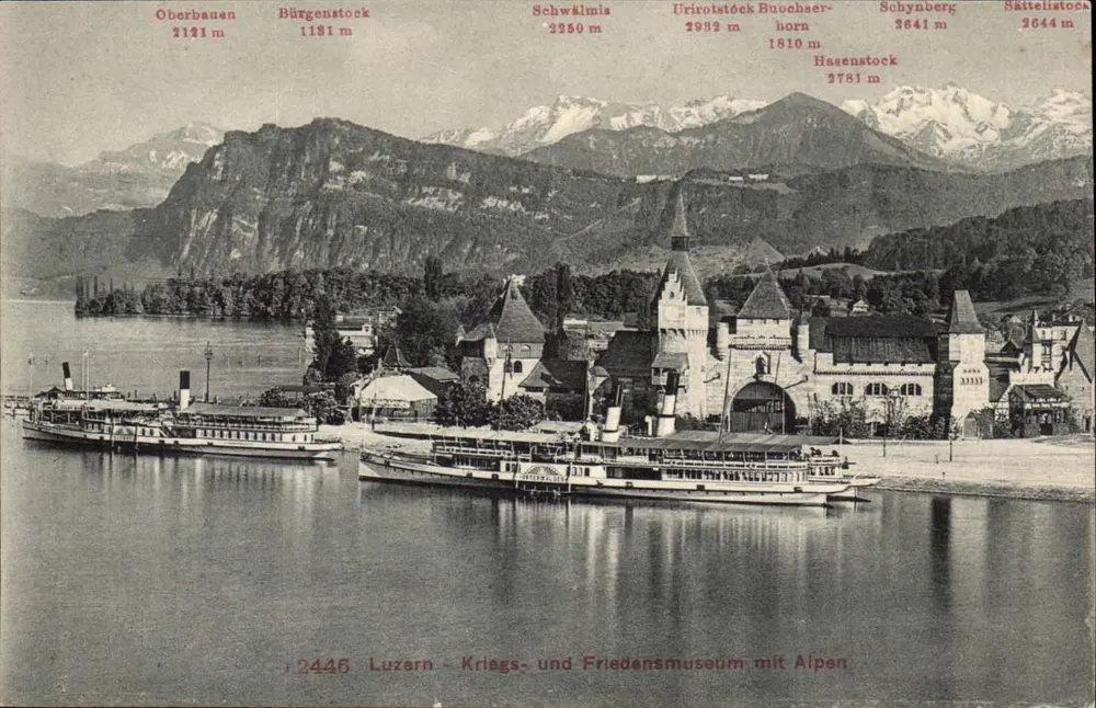 Lucerne - Kriegs- und Friedensmuseum mit den Alpen — Verlag Zürich, Nr. 2446 - Vorderseite