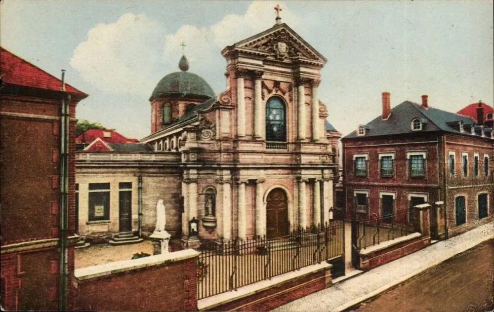 Lisieux - Krypta Karмелu — wydawca C° des Arts Photomécaniques, nr 8 - Awers