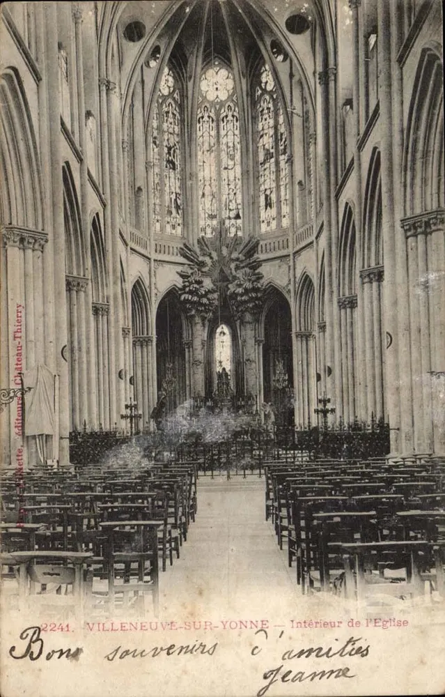 Villeneuve-sur-Yonne — Innenansicht der Kirche — Château-Thierry, n°2244 - Vorderseite