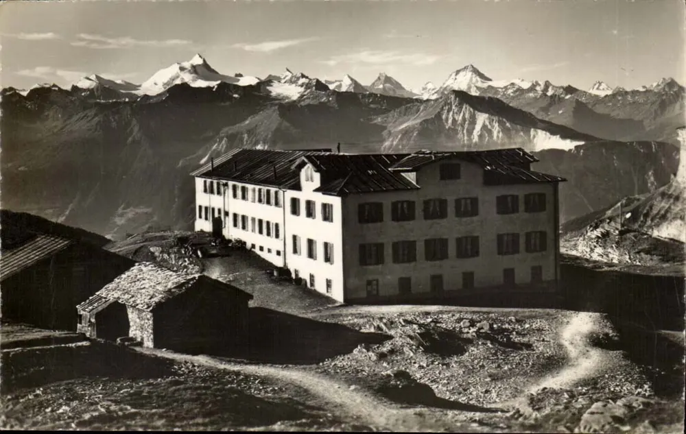 Gemmipass, Hotel Wildeirubel — Walliser Alpen — Thor L. Oyser, Frohnden - Vorderseite