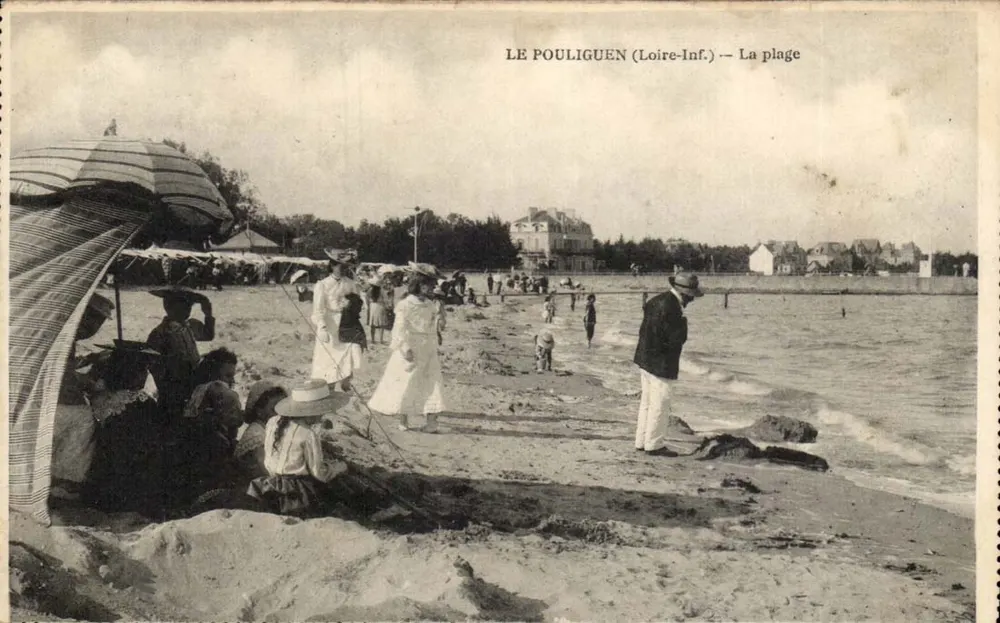 Le Pouliguen (Loire-Inf.) — A praia - Frente