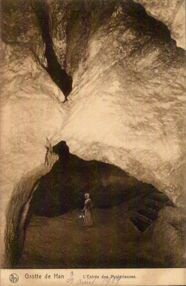 Höhle von Han — Der Mysteriöse Eingang — Verlag Nels, Nr. 8 - Vorderseite