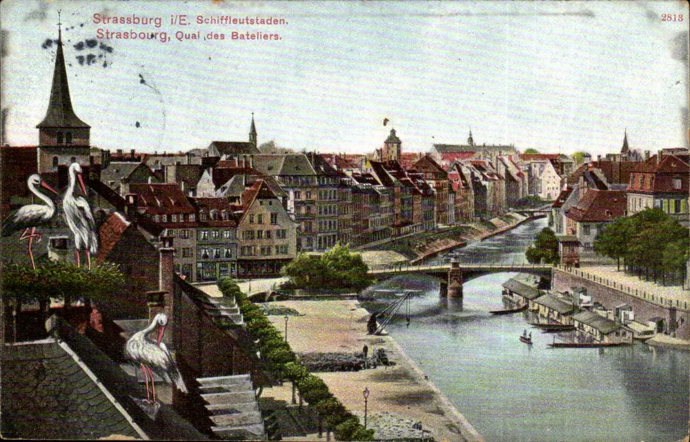 Straßburg / Quai des Bateliers — Panoramablick mit Stelzen der Störche — Verlag Felix Lülb, n° 2818 - Vorderseite