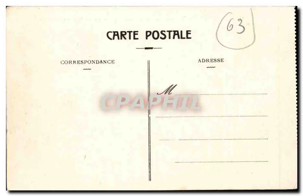 Gipfel des Puy-de-Dôme — Aussicht vom Standort der Ruinen des Tempels Merkurs — pittoreske Auvergne - Rückseite