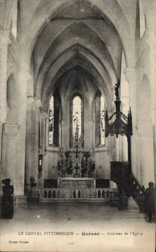 Pitoreski Cantal — Quézac — Wnętrze kościoła - Awers