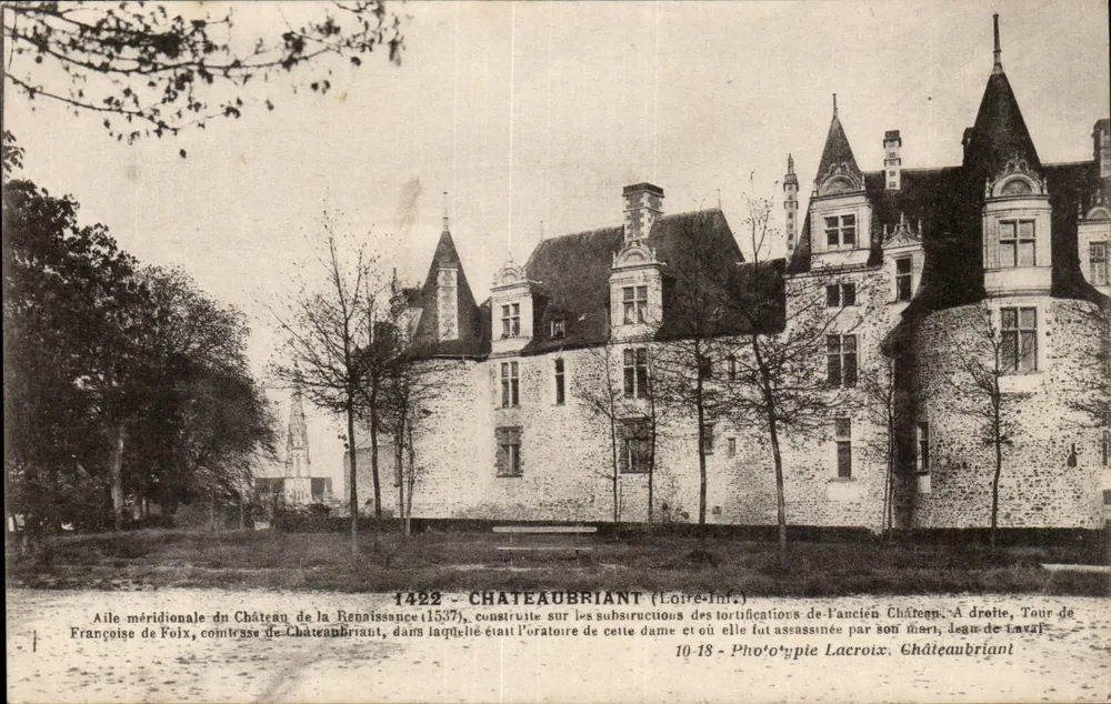 Südflügel des Renaissance-Schlosses (1537) — Châteaubriant (Loire-Inf.) — Photo-type Lacroix, n° 10-18 - Vorderseite