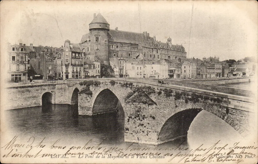 Laval — Der Mayenne-Brücke und das Alte Schloss — Sammlung ND Phot. - Vorderseite