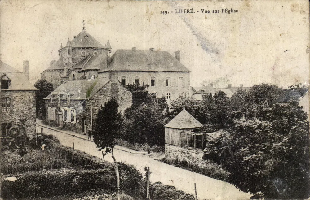 Liffre - Vista da Igreja — cartão postal n°149 - Frente