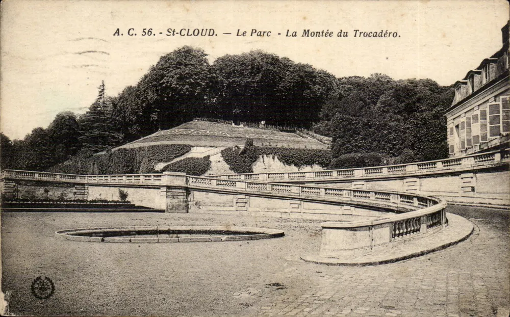 St-Cloud — O Parque — A Subida do Trocadéro — A.C. 56 - Frente