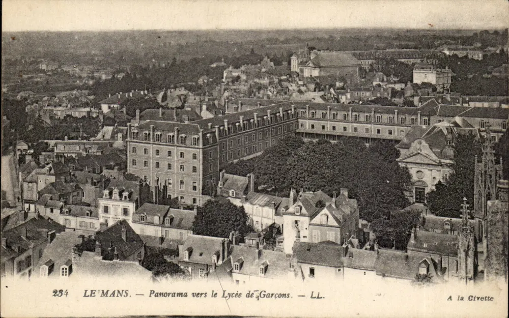 Le Mans — Panorama em direção ao Liceu dos Meninos — LL. — A la Civette - Frente
