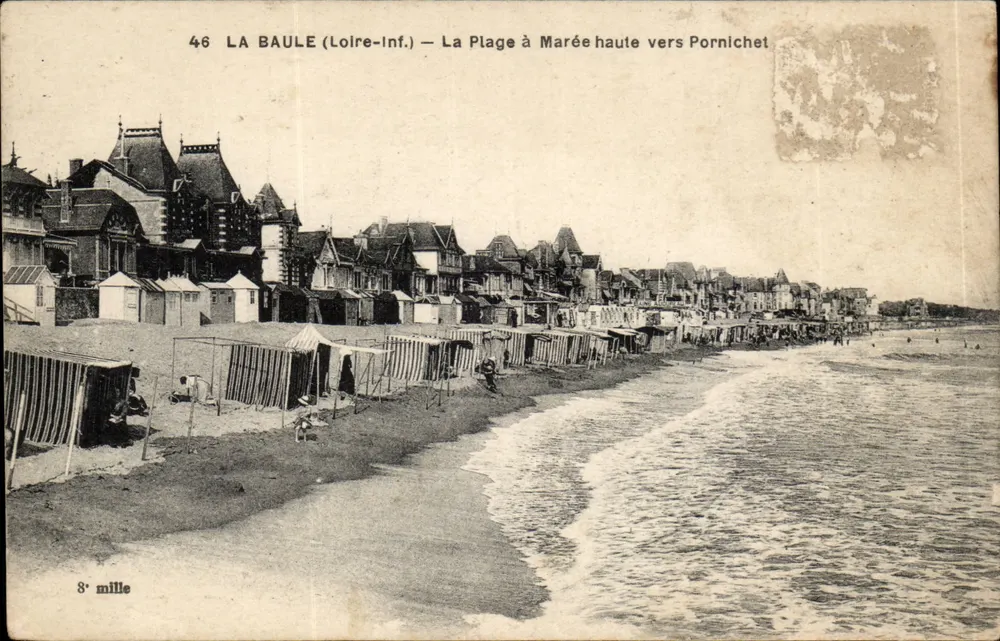 La Baule (Loire-Inf.) — Die Strandpromenade bei Ebbe in Richtung Pornichet — Verleger: F. Chavigny, Nr. 46 - Vorderseite