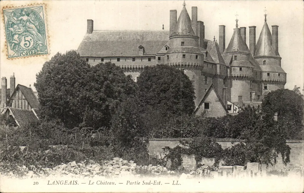 Langeais — Das Schloss — Südostteil — LL - Vorderseite