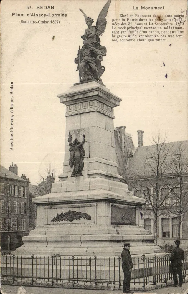 Sedan - Place d'Alsace-Lorraine — Denkmal für Soldaten, die für die Patrie im Jahr 1870 gestorben sind — Verlag Suzaine-Pierson, Nr. 67 - Vorderseite
