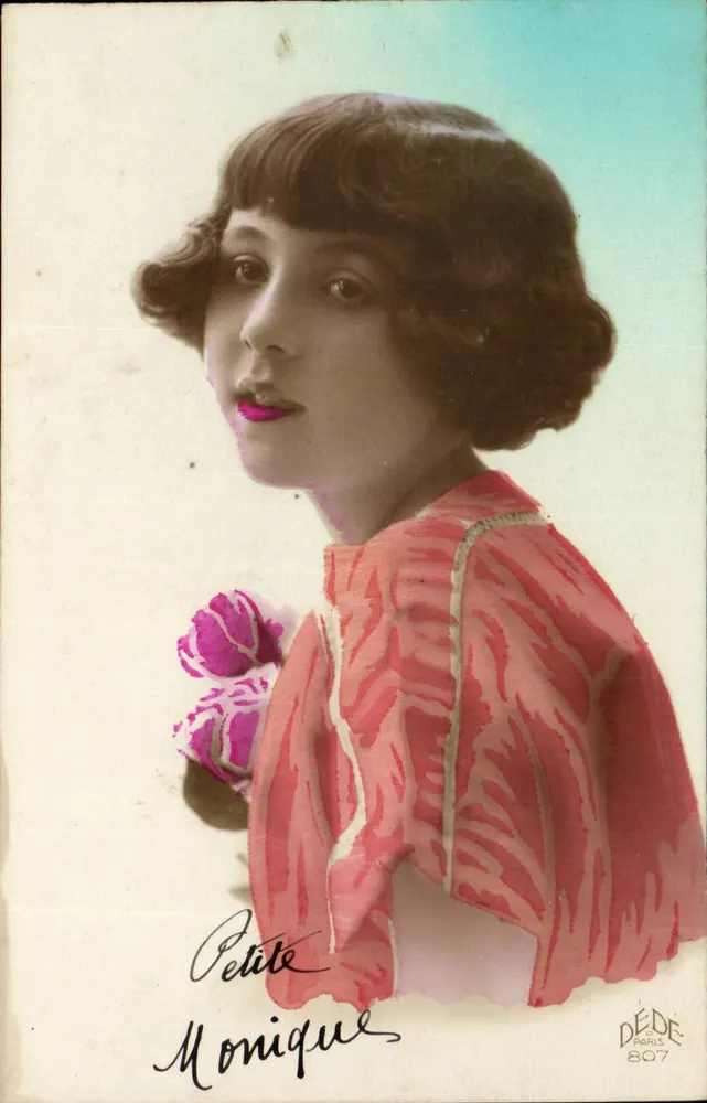 Petite Monique — Portrait einer jungen Mädchen — DEDE PARIS 807 - Vorderseite