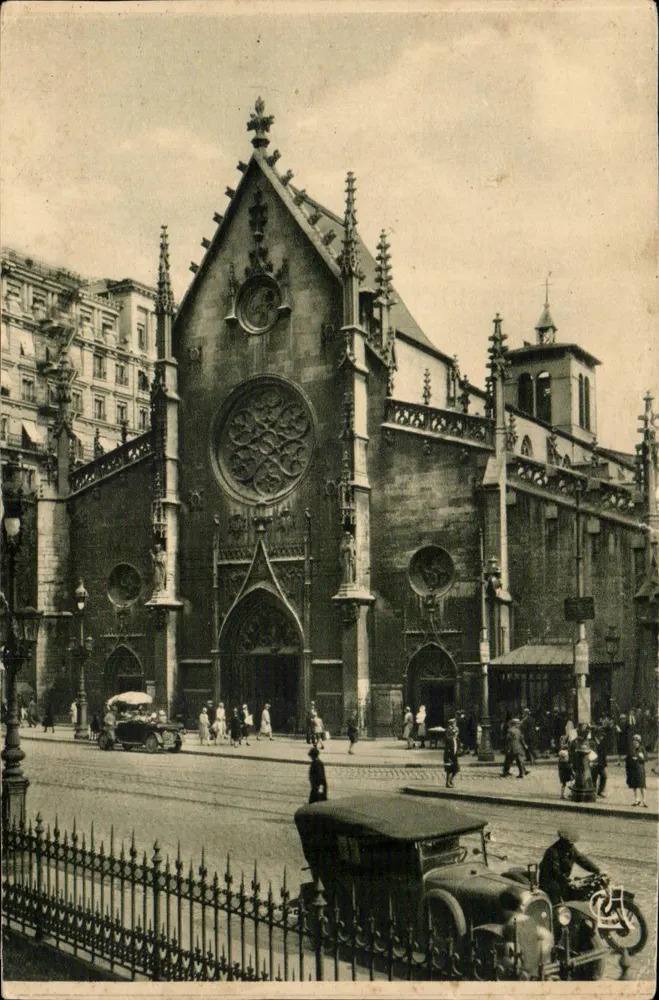 Igreja de São Etienne de Lyon — fachada gótica — Edição G.-L. Arlaud, n° 1113 - Frente
