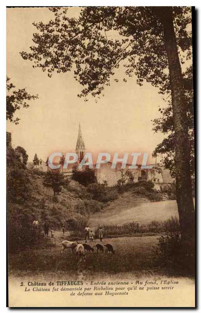 Schloss Tiffauges — Alte Eingangstür — Im Hintergrund die Kirche — Ausgabe Défontaine - Clisson - Vorderseite