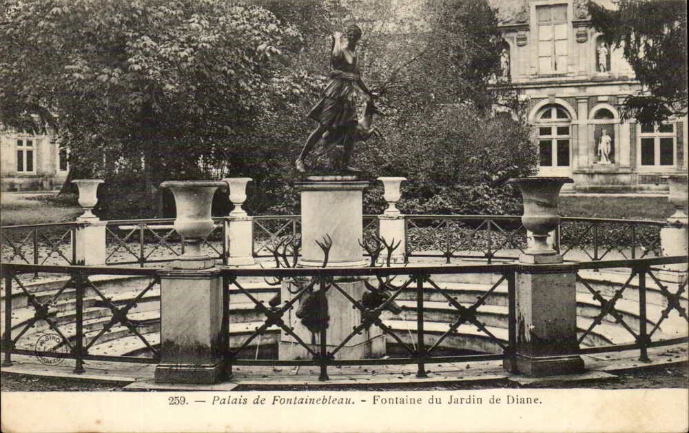 Schloss Fontainebleau — Fontaine des Jardins de Diane — Verlag Sino, Nr. 259 - Vorderseite