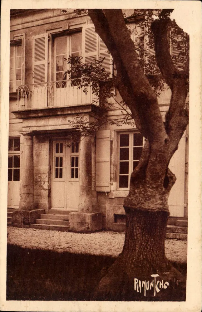 Insel Aix - Haus des Kaisers — Museum Gourgaud — Verleger Raymond Bergevin, Nr. 3790 - Vorderseite