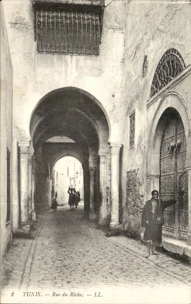 Tunis — Rue du Riche — LL. - Frente