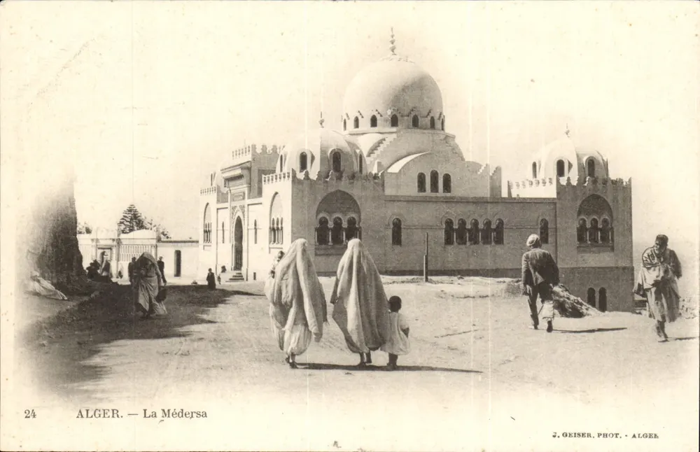 Algéro — A Medersa — J. Geiser, Fot. Alger - Frente