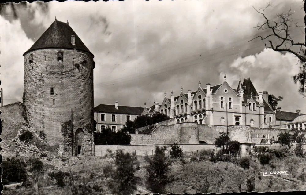 Thouars — Die Turm des Prinzen von Wales und das Kollegium — Édition La Cigogne, Nantes - Vorderseite