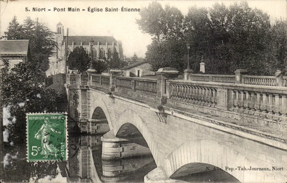 Niort - Ponte Main - Igreja de Saint-Étienne — N. Alis Pap.-Tab.-Jornais, Niort - Frente