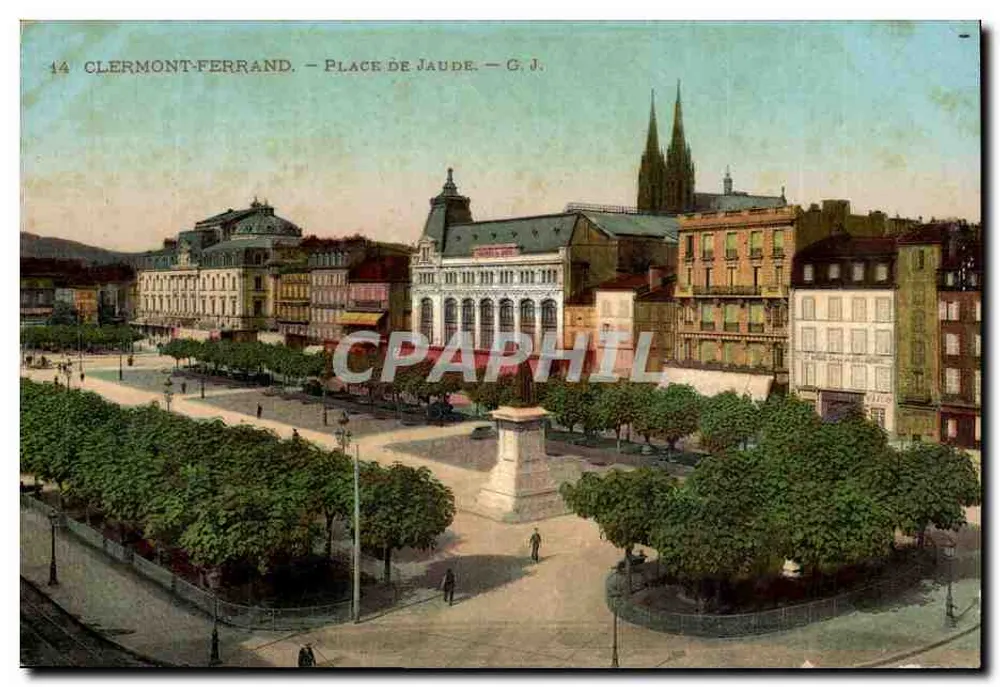 Clermont-Ferrand — Praça de Jaude — G.J. - Frente