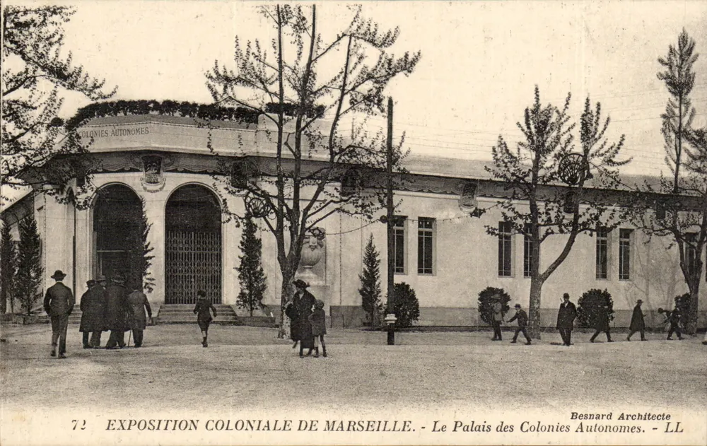 Kolonialausstellung in Marseille — Das Palais der Autonomen Kolonien — Architekt Besnard - Vorderseite