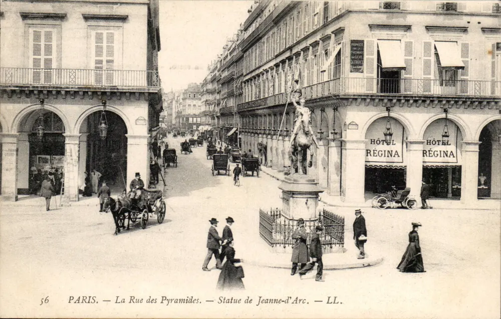 PARIS — A Rue des Pyramides — Estátua de Joana d'Arc — LL. — n° 56 - Frente
