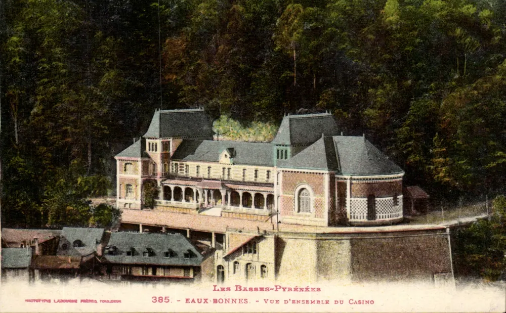 Les Basses-Pyrénées - Eaux-Bonnes - Vista geral do Casino - Frente