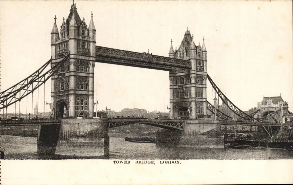 Tower Bridge, London — Panoramablick — Verlag unbekannt - Vorderseite