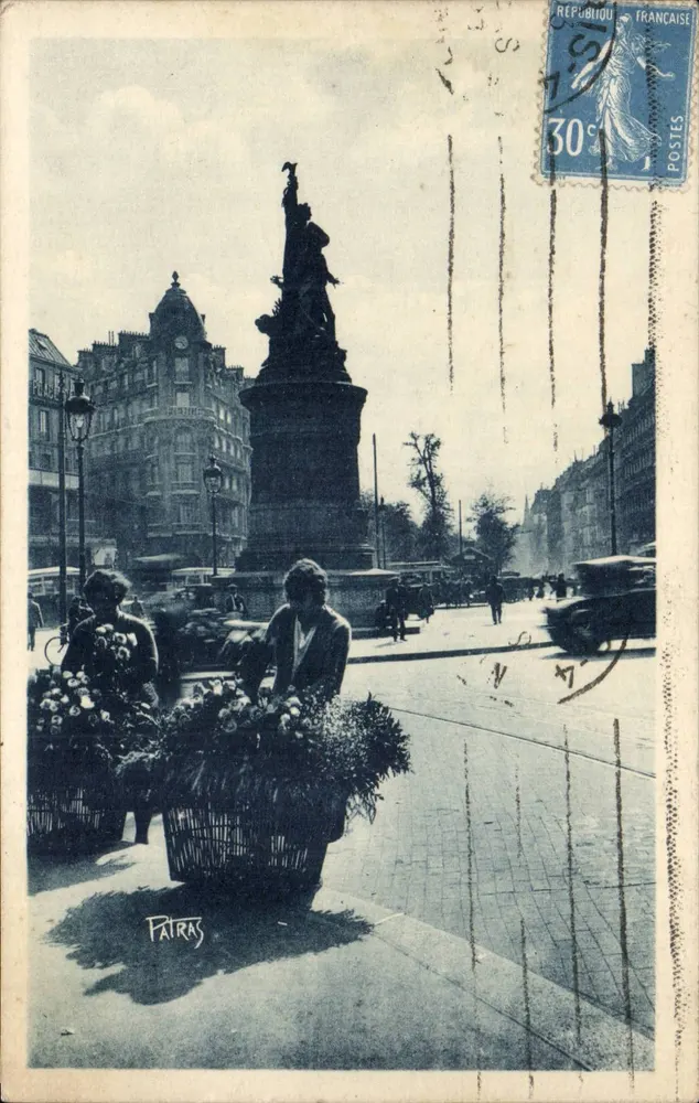 Place Clichy — Paris — Editor Patras n°42 - Frente