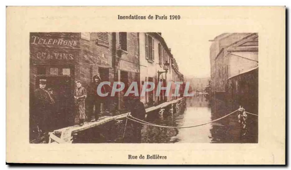 Inondations de Paris 1940 — Rue de Bellièvre — éditée pour le Chocolat-Louit - Recto