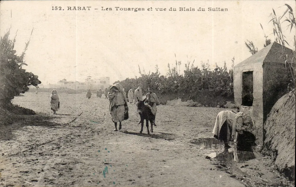 Rabat — Die Touargas und Blick auf den Blais des Sultans — Conseil und H. Norvelles Galerien, Rabat - Vorderseite