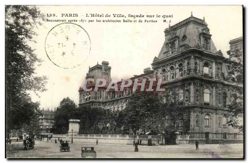 Paris - L'Hôtel de Ville, façade sur le quai - Reconstitué après 1871 par les architectes Ballu et Perithes - Recto