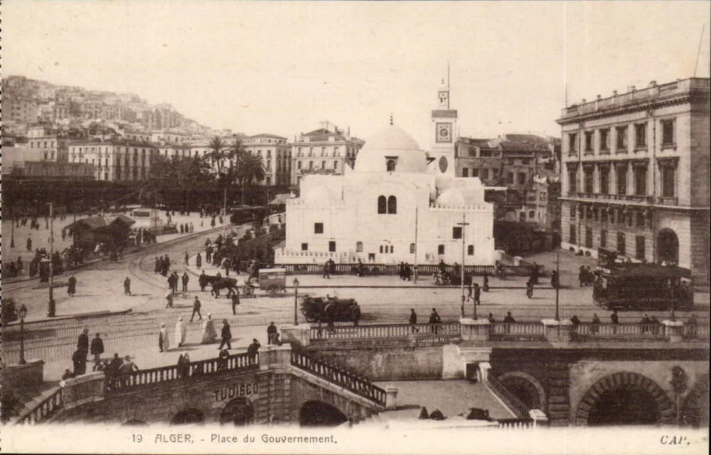 Algier — Place du Gouvernement — Ansicht der Moschee und des Brückens — Verlag TUCISCO, Nr. 19 - Vorderseite