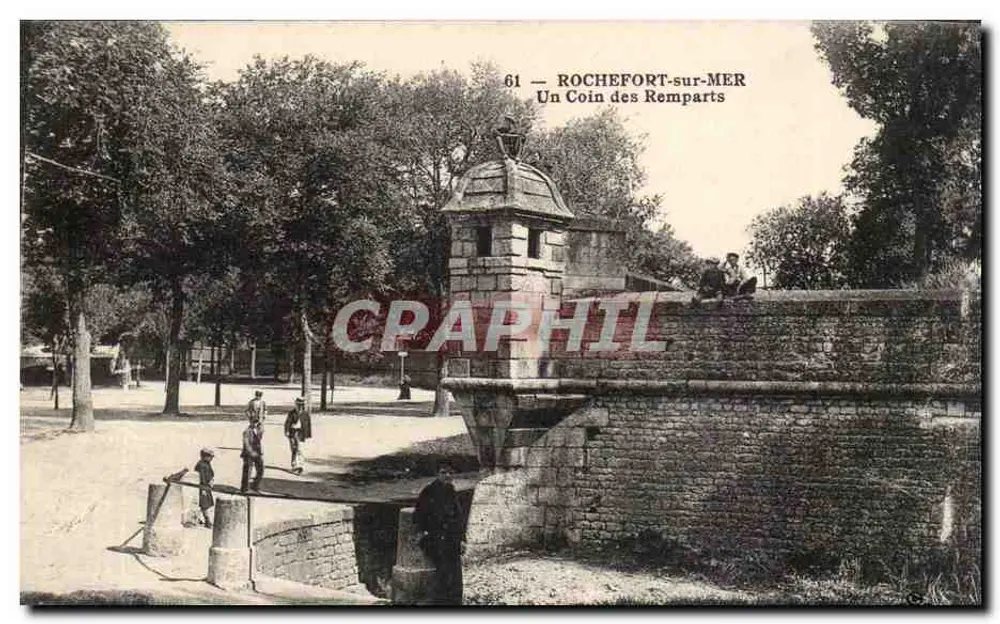 ROCHEFORT-sur-MER — Ein Eckbereich der Mauern — n°61 - Vorderseite