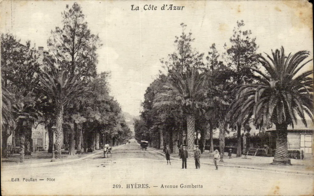 Hyères — Avenida Gambetta — Editor Poullan, Nice, n°269 - Frente