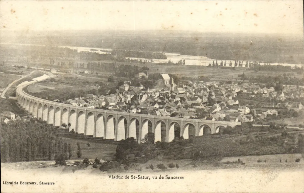 Viaduto de St-Satur, visto de Sancerre — Livraria Bourreux, Sancerre - Frente