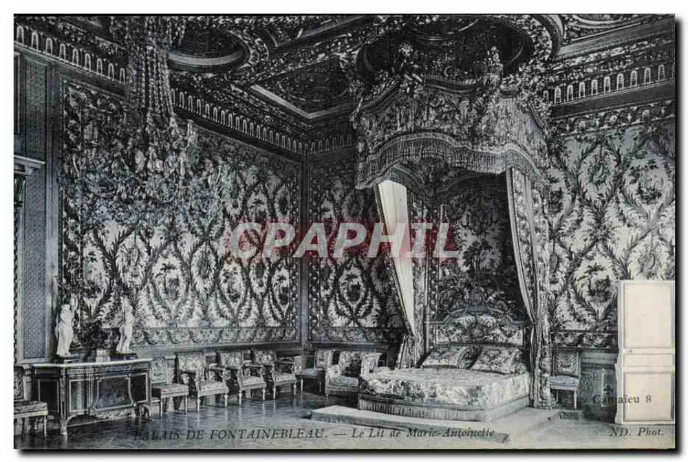 Palais de Fontainebleau — Das Bett von Marie-Antoinette — Cammaieu 8 - Vorderseite