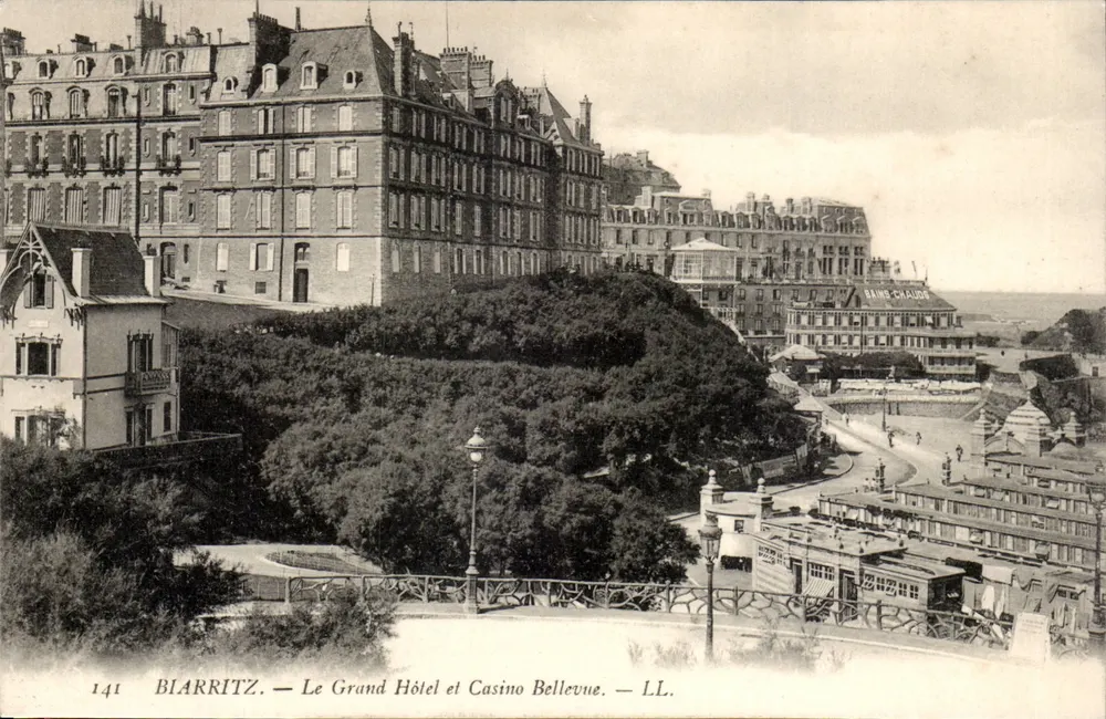 Biarritz — Das Grand Hotel und das Casino Bellevue — LL. - Vorderseite