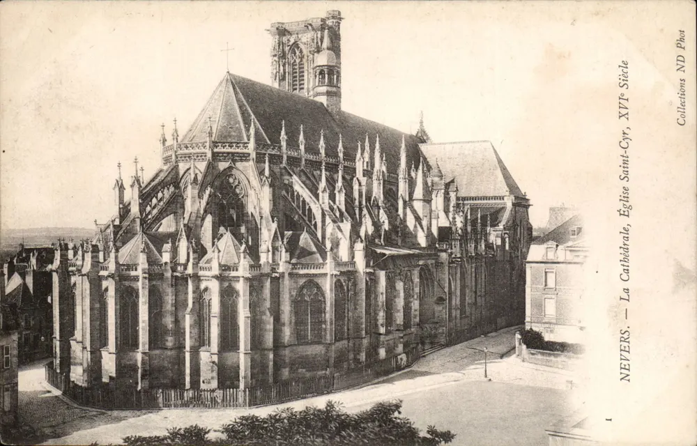 Nevers — Die Kathedrale, Kirche Saint-Cyr, 14. Jahrhundert — Collections ND Phot - Vorderseite