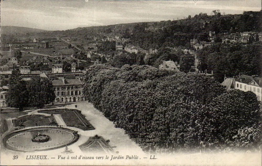 Lisieux — Luftbild zum Öffentlichen Garten — LL. - Vorderseite