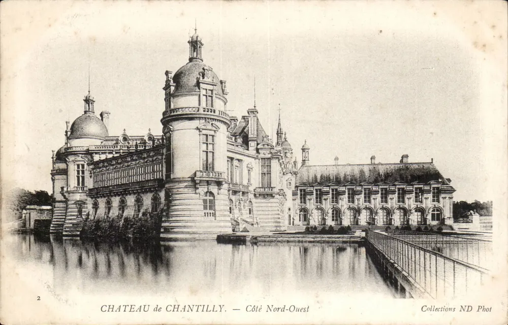Castello di Chantilly — Lato Nord-Ovest — Collections ND Phot - Recto