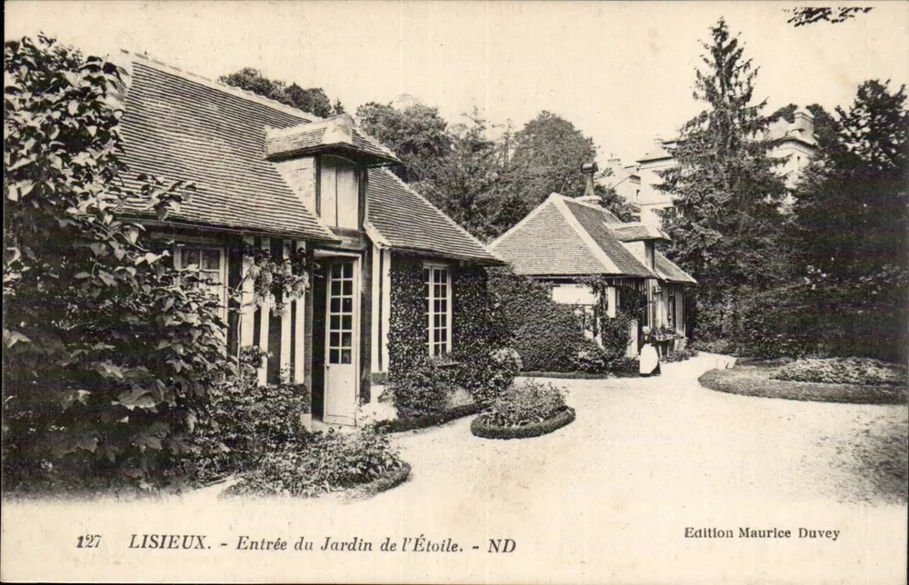 Lisieux - Entrée du Jardin de l'Étoile - Edition Maurice Duvey - Recto